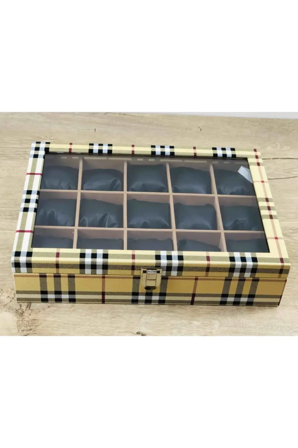 Sarı Ekoseli Desen Siyah Yastıklı El Yapımı Cam Kapaklı Saat Kutu