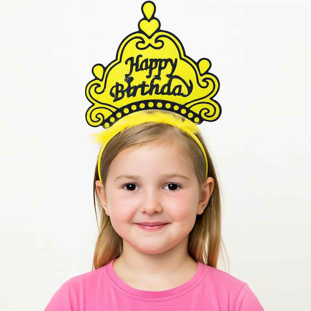 Sarı Happy Birthday Prenses Tacı – Işıltılı Tüy Detaylı Doğum Günü Taçı