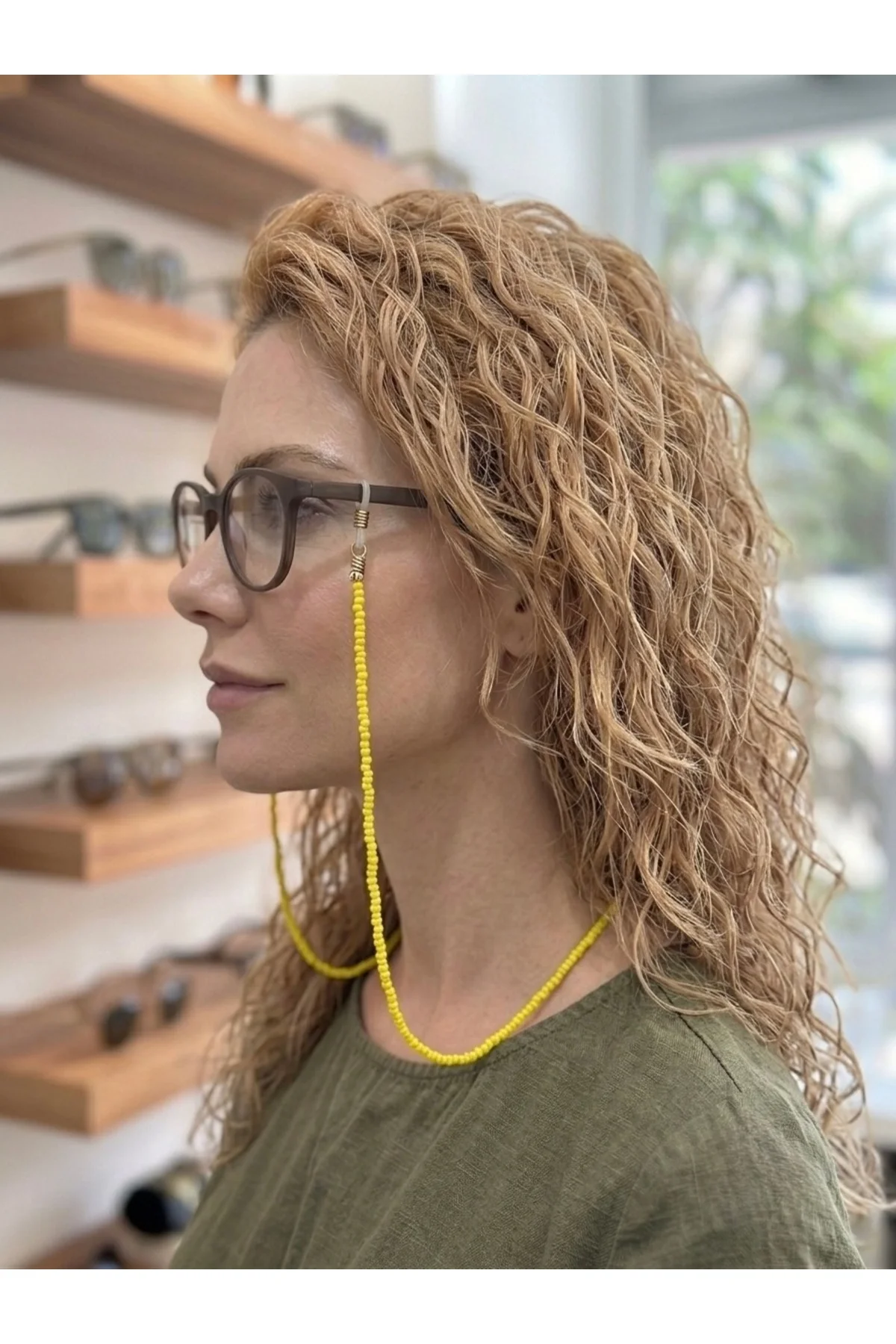 Sarı Kum ve Cam Boncuk Gözlük İpi Askısı 70 cm Optik ve Güneş Gözlük Uyumlu