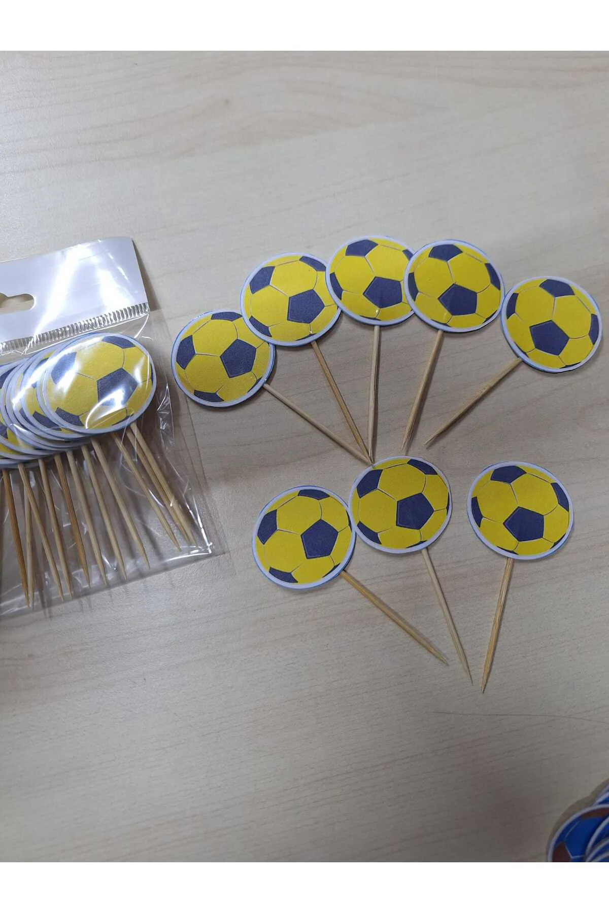 SARI & LACİVERT Futbol Topu Temalı Doğum Günü Kürdanı ,pasta Süsü
