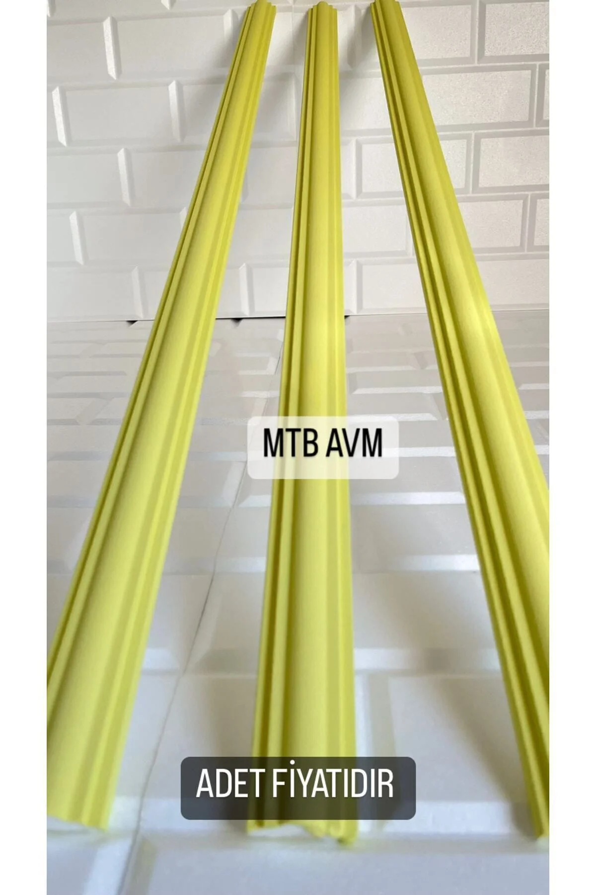 Sarı Minella01 Duvar Çıtası Kendinden Yapışkanlı Stropiyer 4cm 10