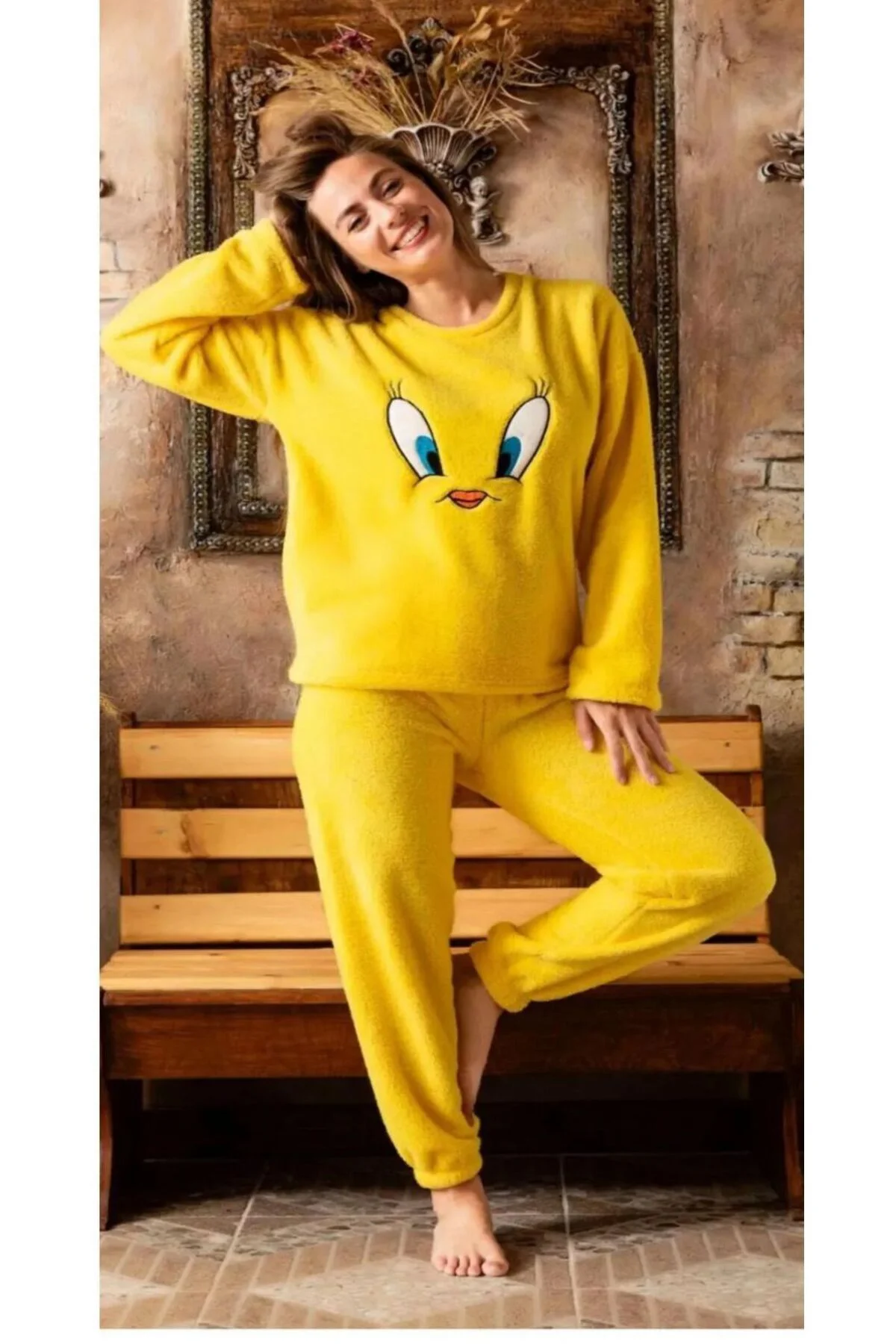 sarı Peluş Pijama Takımı