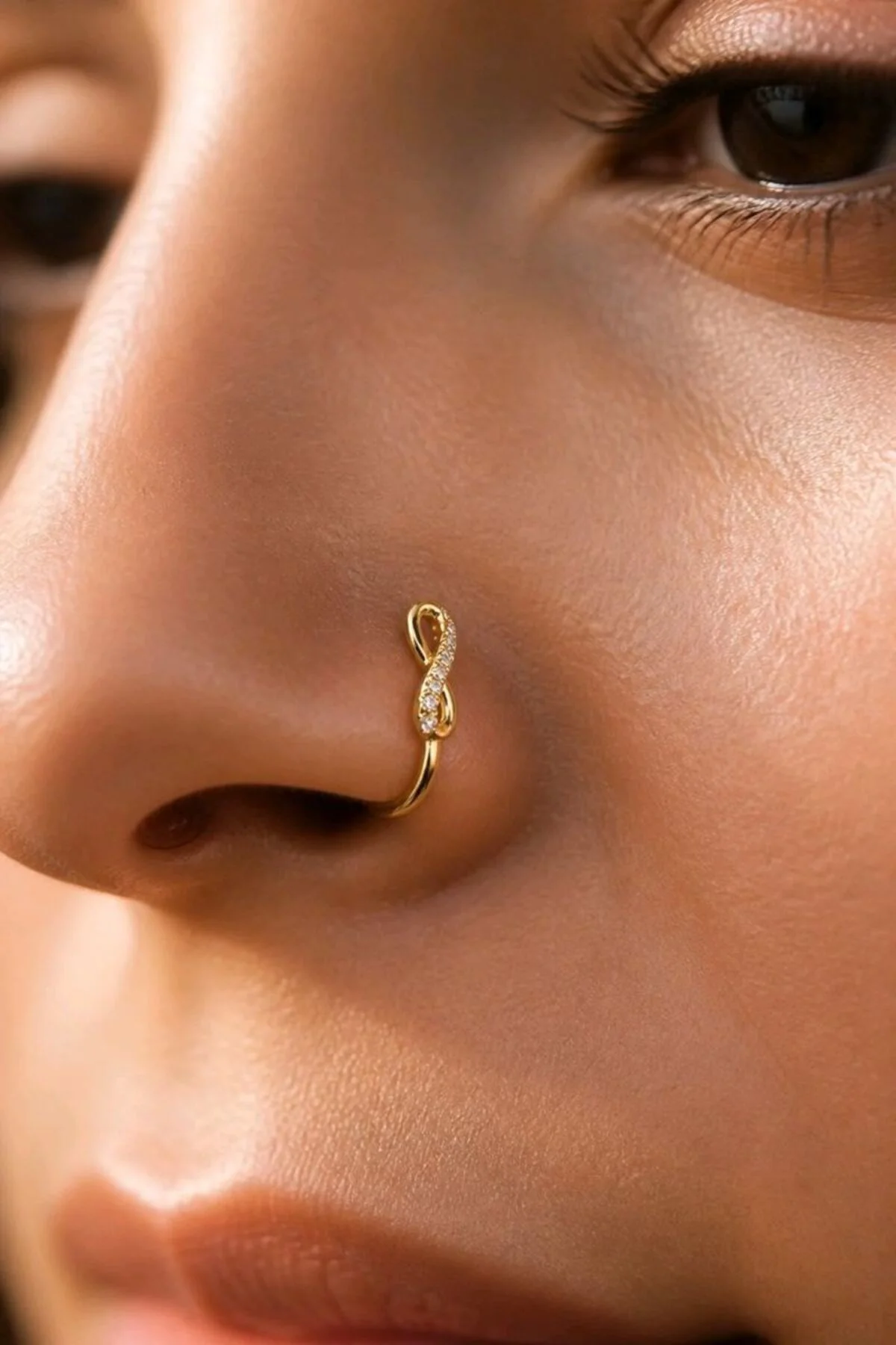 Sarı Renk Sıkıştırmalı Burun Kulak Piercıng Sarı Renk Sıkıştırmalı Burun Kulak Piercıng
