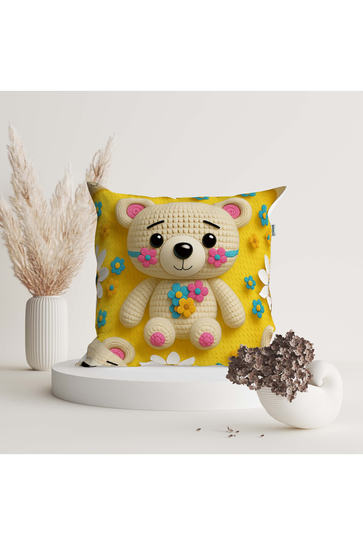 Sakallı Sarı Sevimli Ayıcık Çocuk Odası Temalı Dijital Baskılı Dekoratif