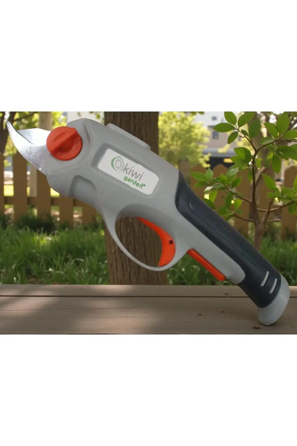 Şarjlı Budama Makası (KGGT-609) 8 mm-Usb Şarj-1500 mAh 3.6 Lithiu