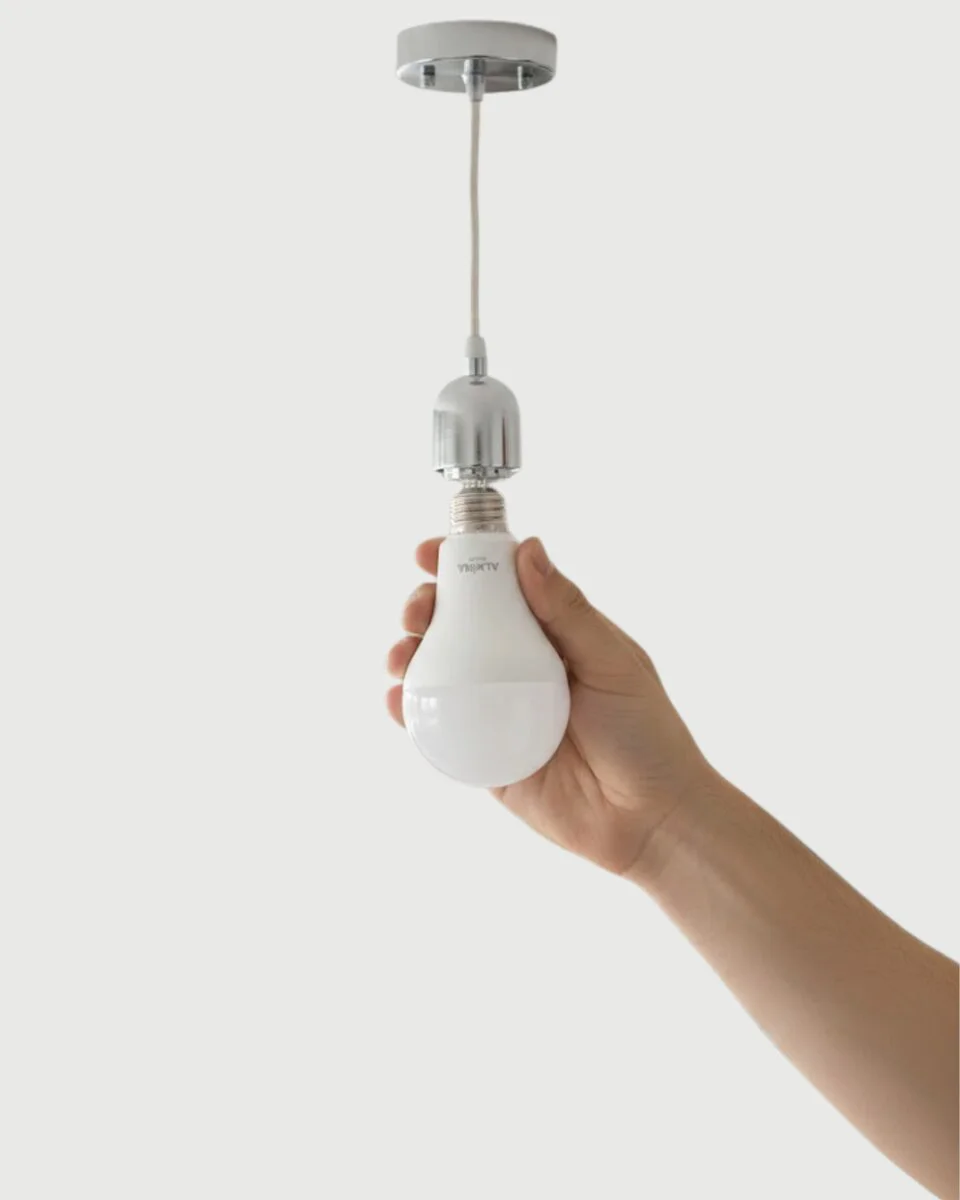 Şarjlı LED Ampul E27 30W - Elektrik Kesintilerinde Kesintisiz Aydınlatma
