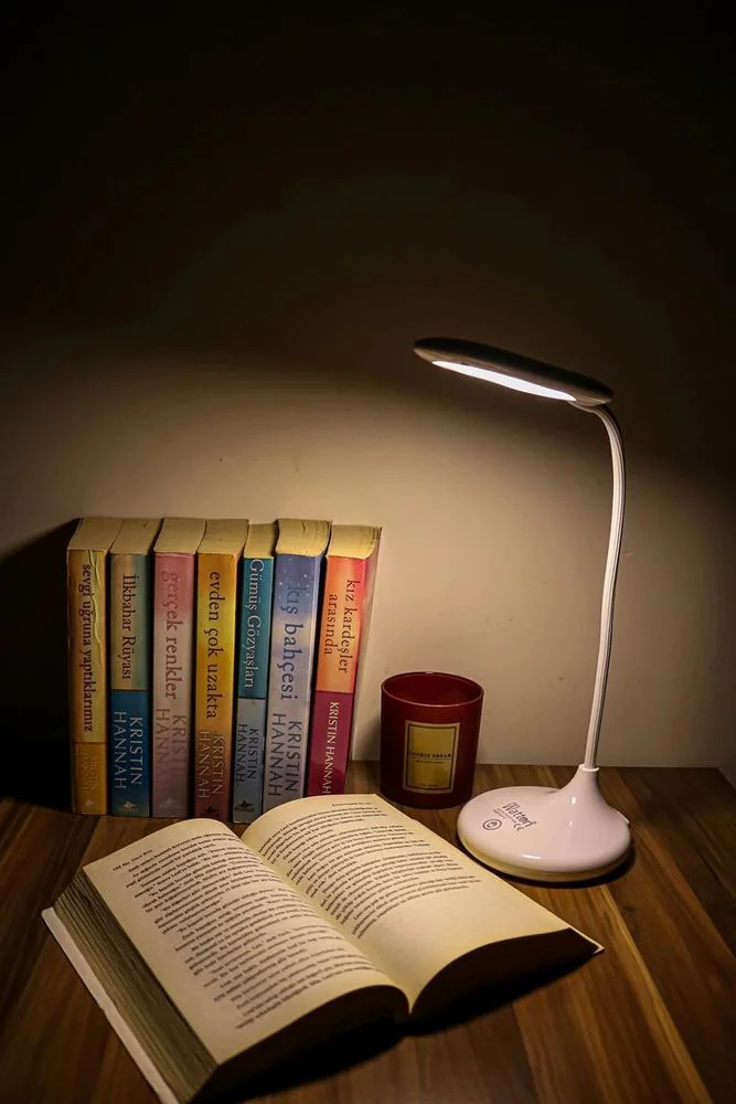 Şarjlı Masa Lambası 26 LED Dokunmatik – 3 Kademeli Işık, Esnek Gövde ve 360° Döner Başlık WT-005 Fiyatı, Yorumları ve Özellikleri