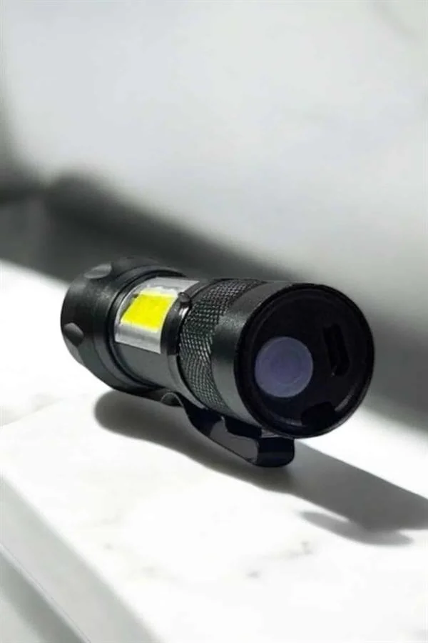 Şarjlı Metal Zoomlu El Feneri Işıldak Led Işık Taşınabilir El Lambası