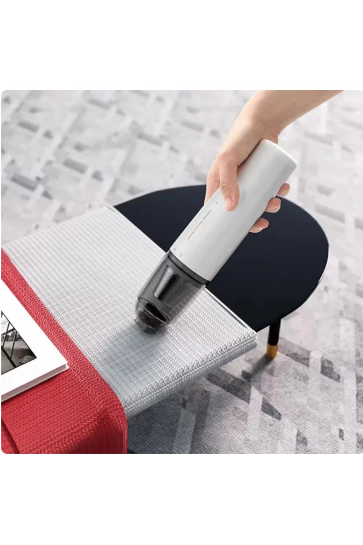 Şarjlı Mini Araç İçi Süpürge