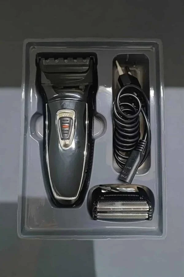 Şarjlı Paslanmaz Çelik Bıçaklı ve Kablosuz Saç Sakal Tıraş Makinesi Şarjlı Paslanmaz Çelik Bıçaklı ve Kablosuz Saç Sakal Tıraş Makinesi