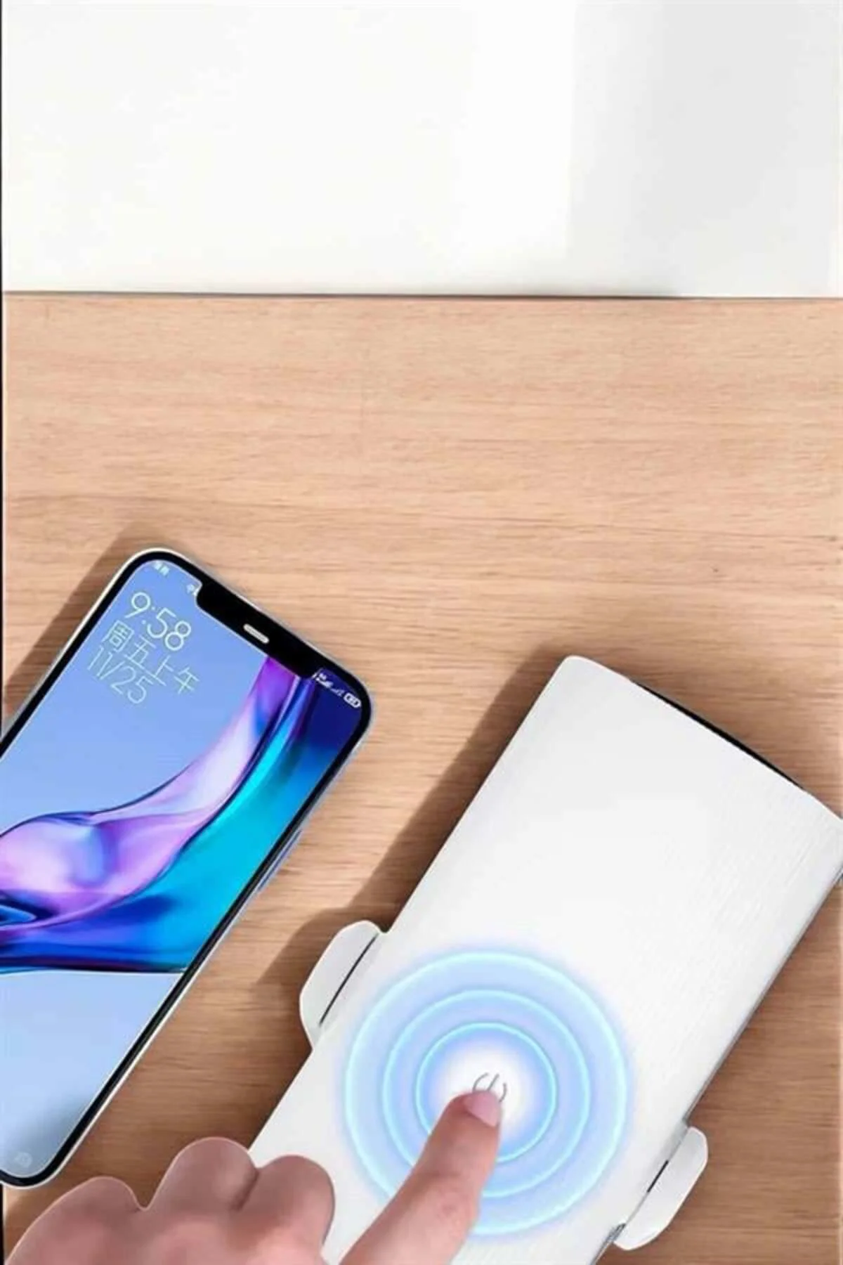 Şarjlı Projeksiyon Oyun Sinema Projektörü 4K HD Görüntü Kaliteli 