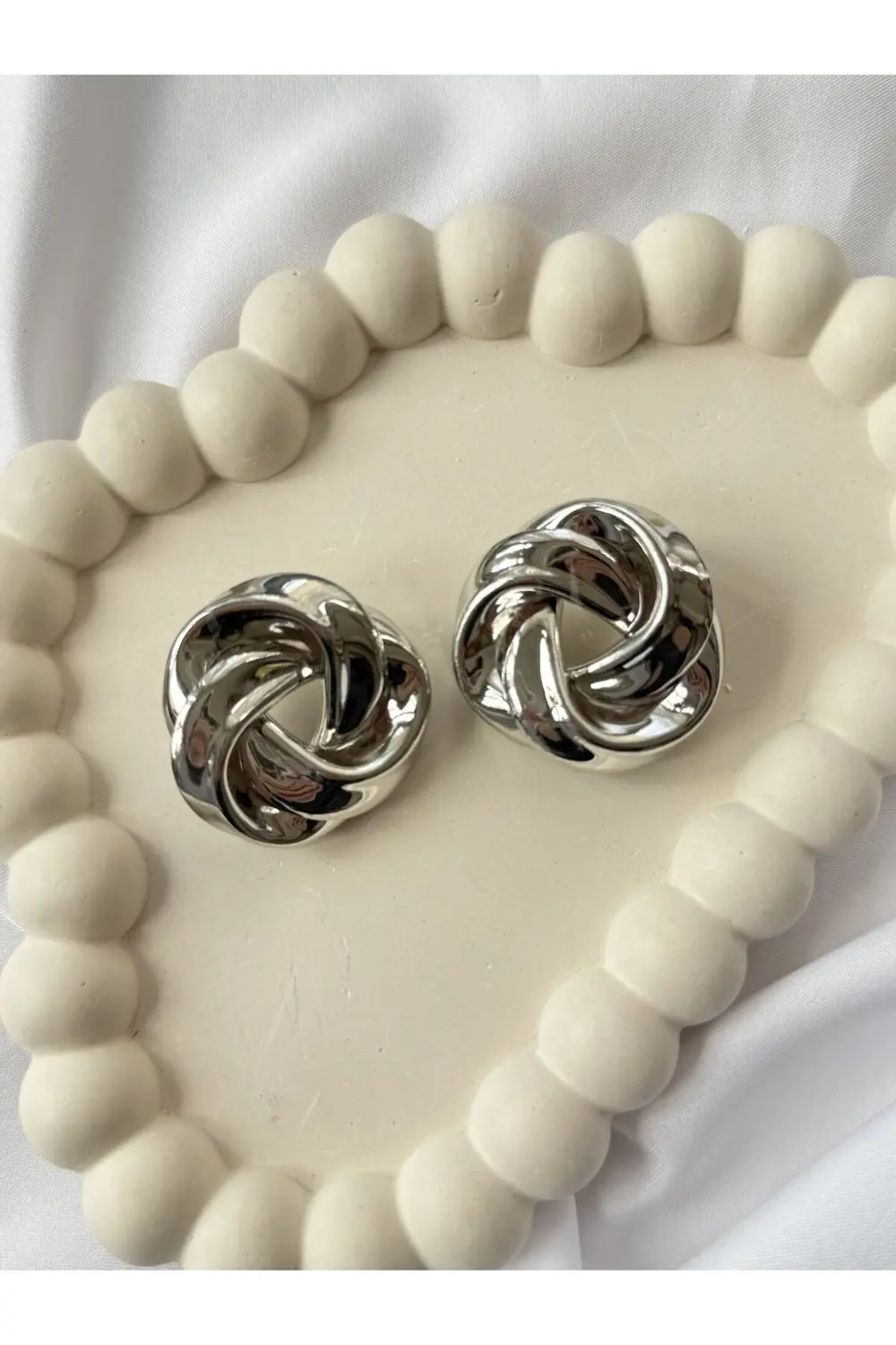 Atelier Emine Sarmal Halka Küpe