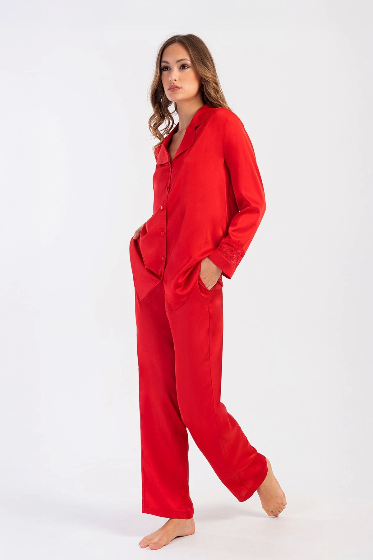 Saten Pijama Takımı – Dantel Kollu, Uzun Kollu, Kore İpeği Dokulu, Çeyizlik