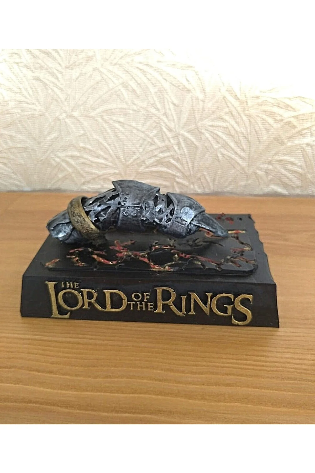 Sauron'un Kesik Parmağı Yüzüklerin Efendisi Lotr Fiyatı, Yorumları ve Özellikleri