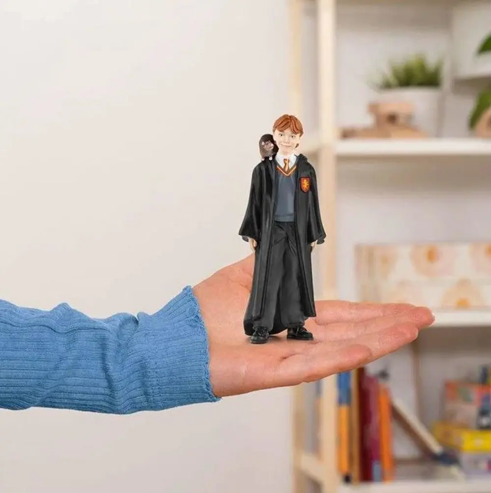 SCHLEICH 42634 HARRRY POTTER RON WEASLEY SCABBERS