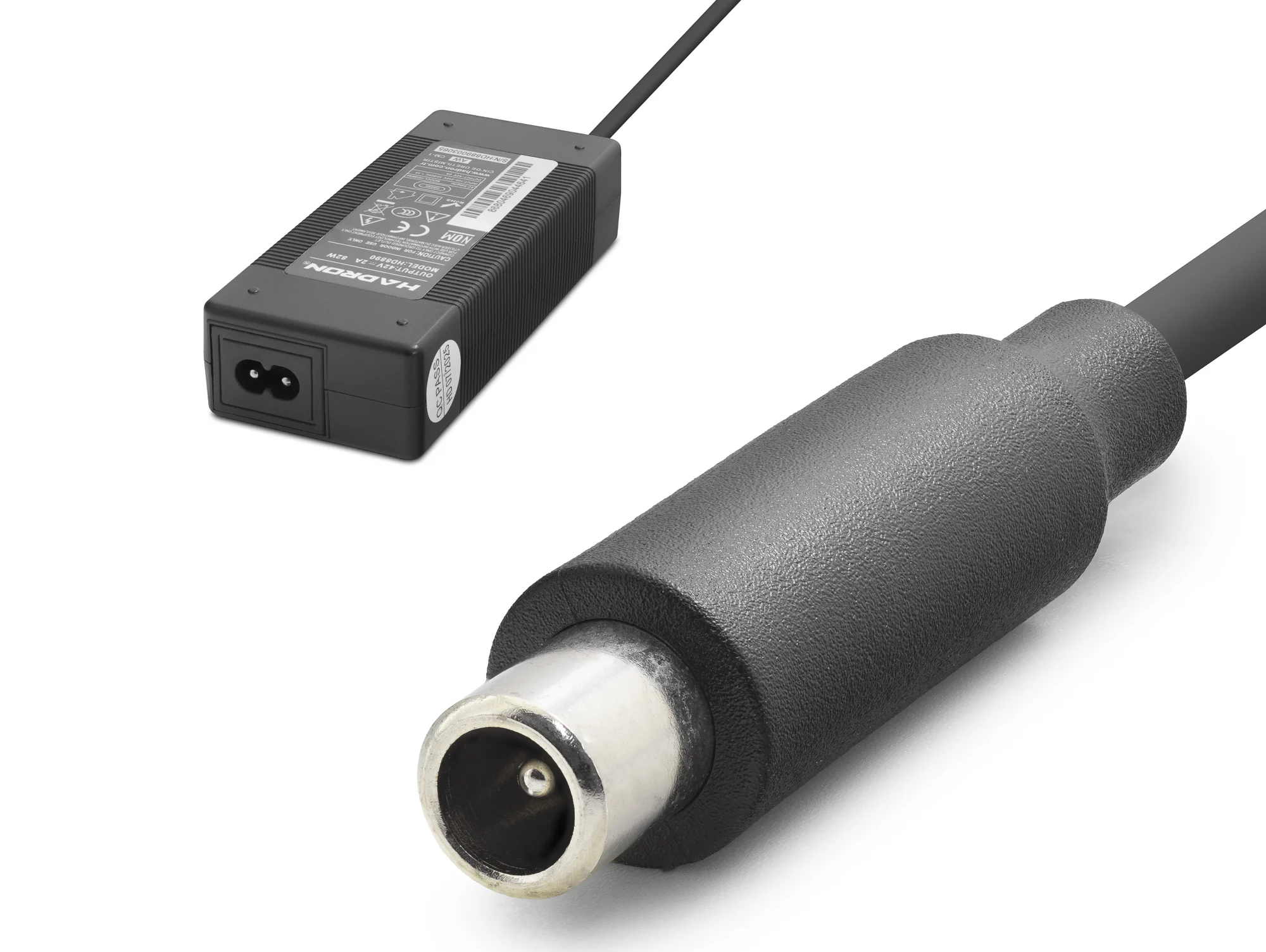 Scooter Adaptörü 42V 2A 84W 8.0X5.5 Mm Siyah HD8890 Scooter Adaptörü 42V 2A 84W 8.0X5.5 Mm Siyah HD8890