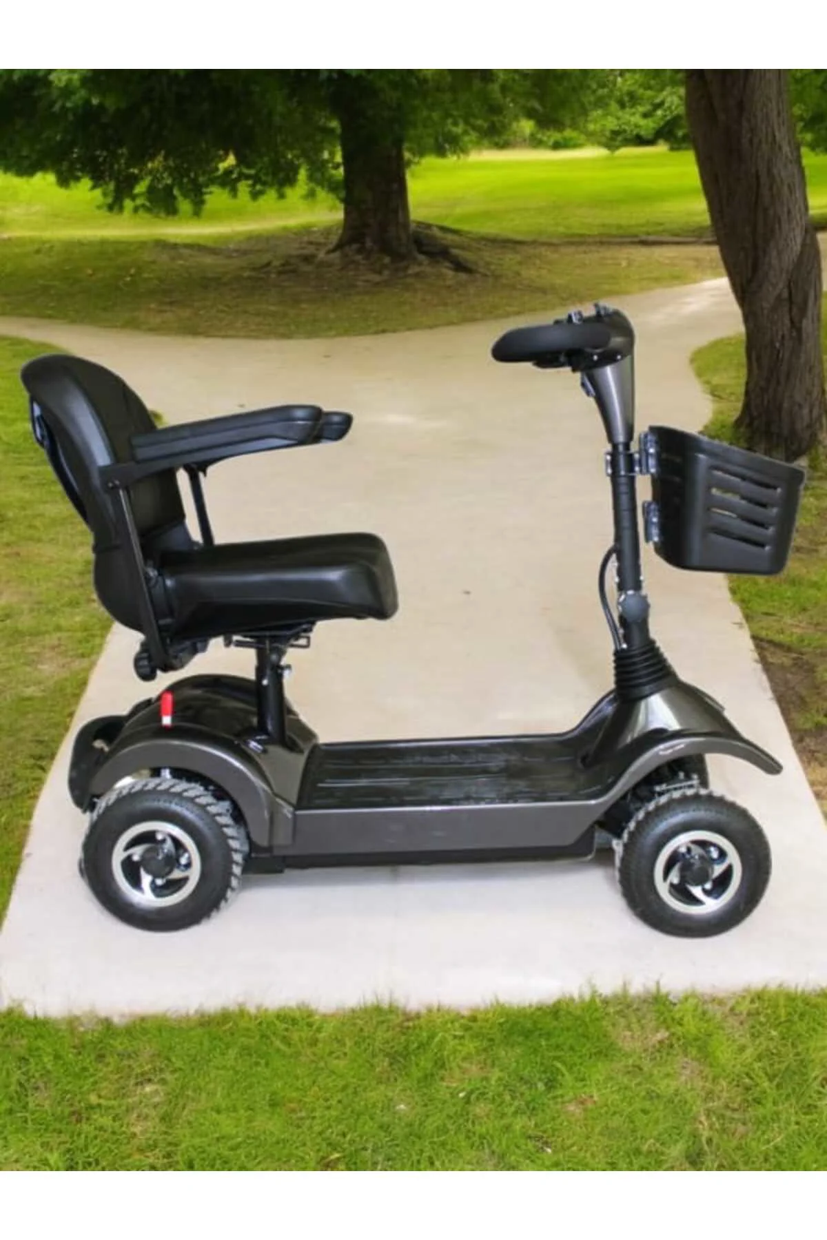 Scooter P401 Dört Tekerli Engelli Aracı