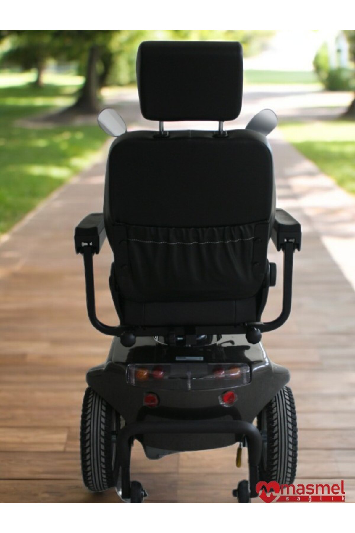 Scooter P402 Dört Tekerli Engelli Aracı