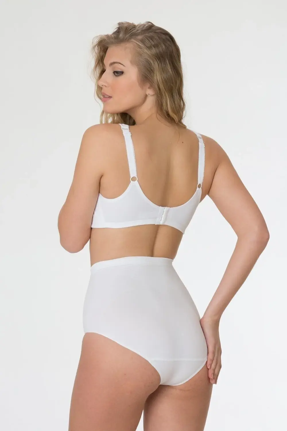 Seamless Toparlayıcı Slip Yeni Sezon