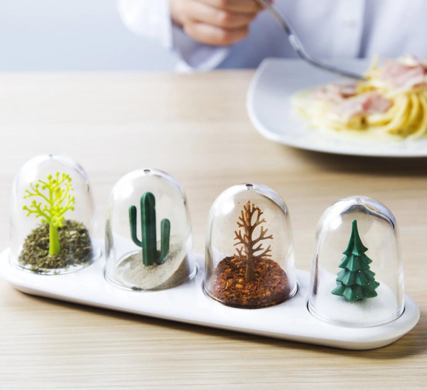 Seasoning Shakers Dört Mevsim Baharatlık Seasoning Shakers Dört Mevsim Baharatlık