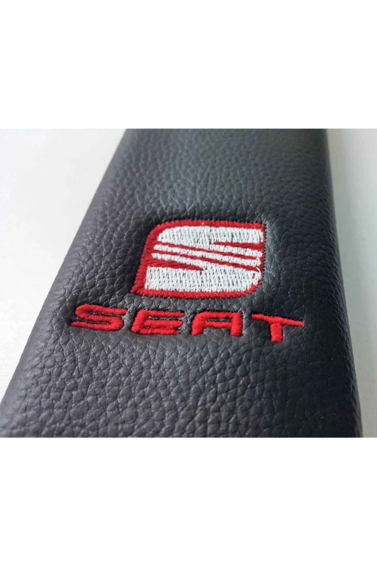 Seat Deri Emniyet Kemer Kılıfı Siyah Iki Adet - Görsel 2