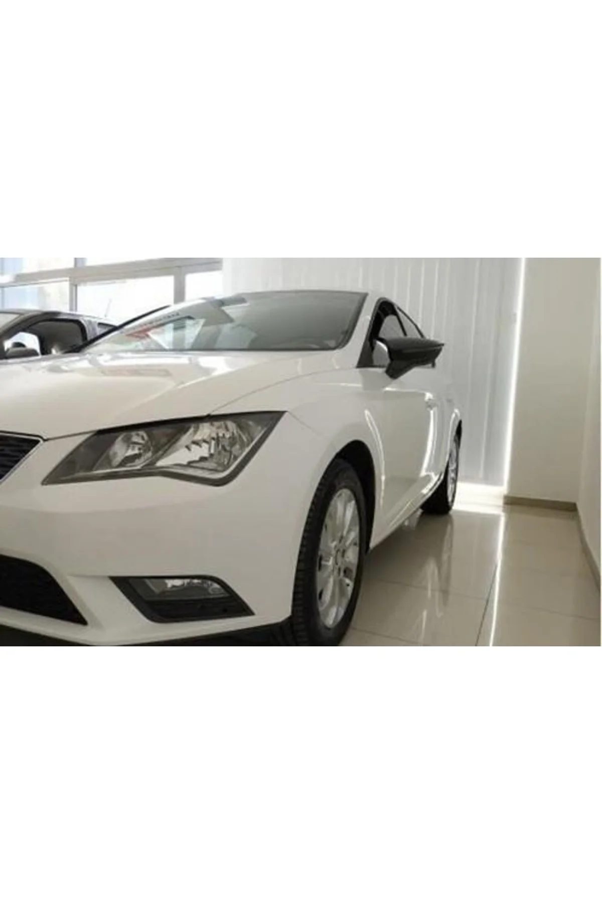 Seat Leon 2012-2017  Uyumlu Yarasa Ayna Kapağı