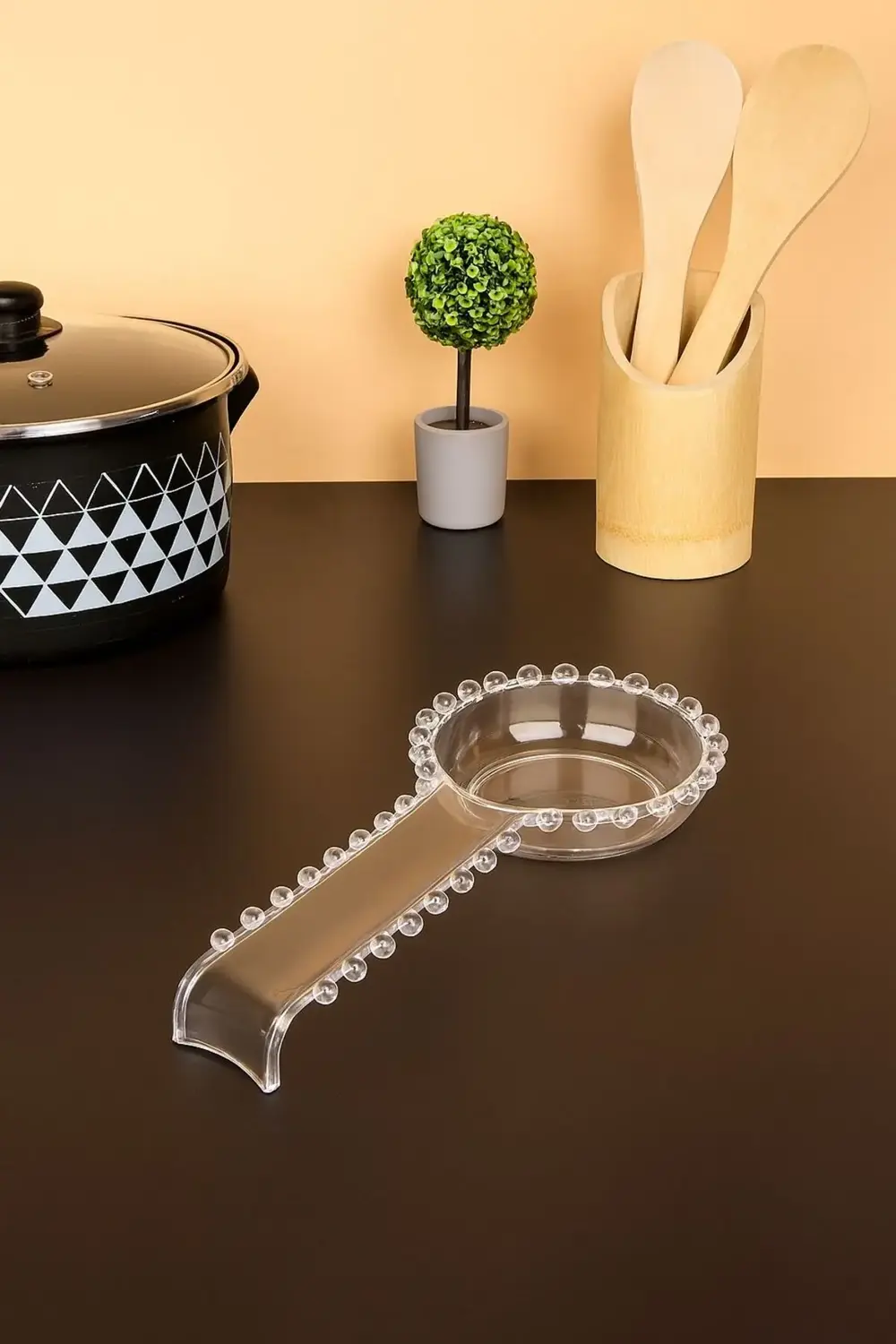 Şeffaf Cam Görünümlü Plastik Kaşık Altlığı