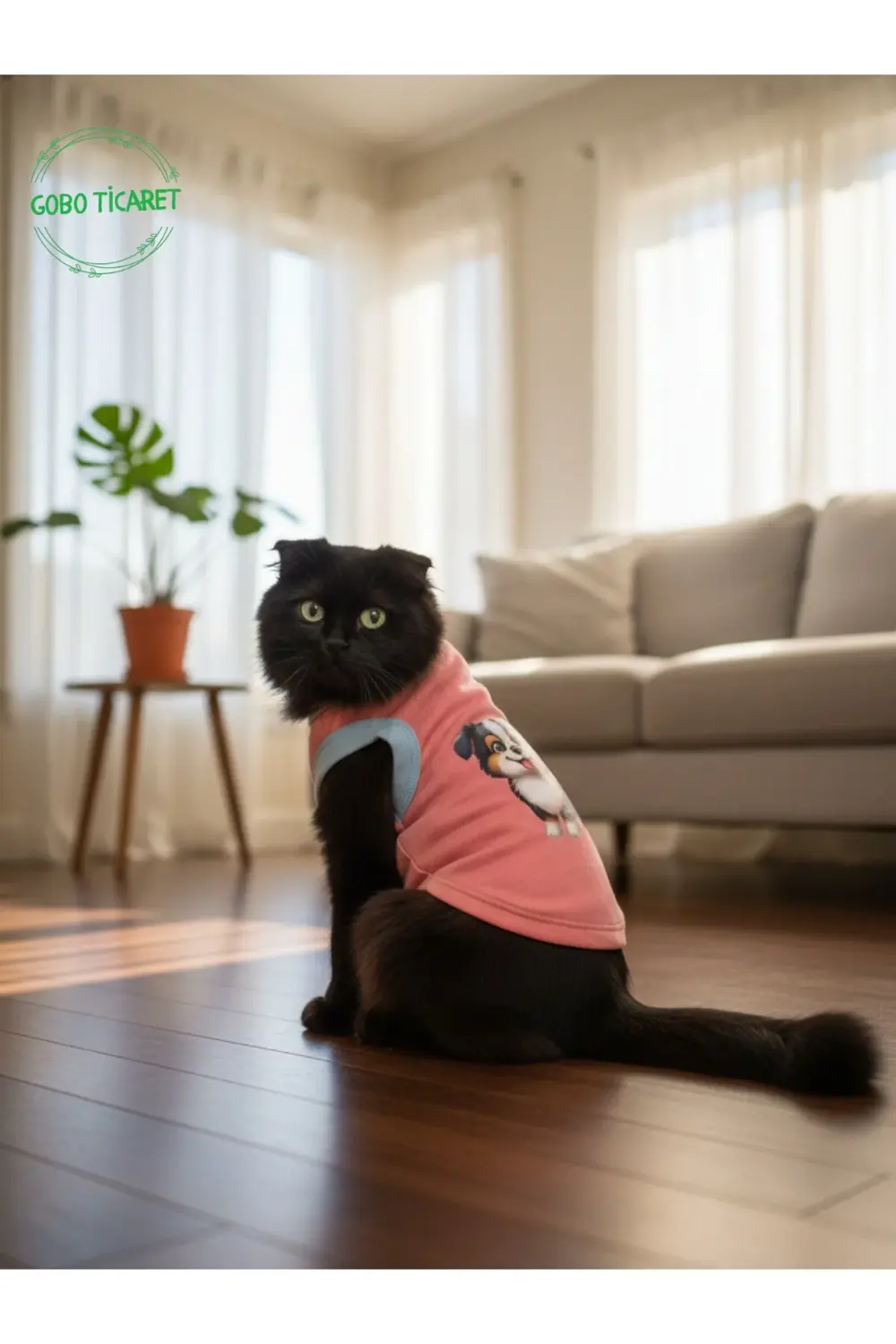 Şeker Pembe Renkli Kedi ve Köpek Kıyafeti Elbisesi Siyah Köpek Ba