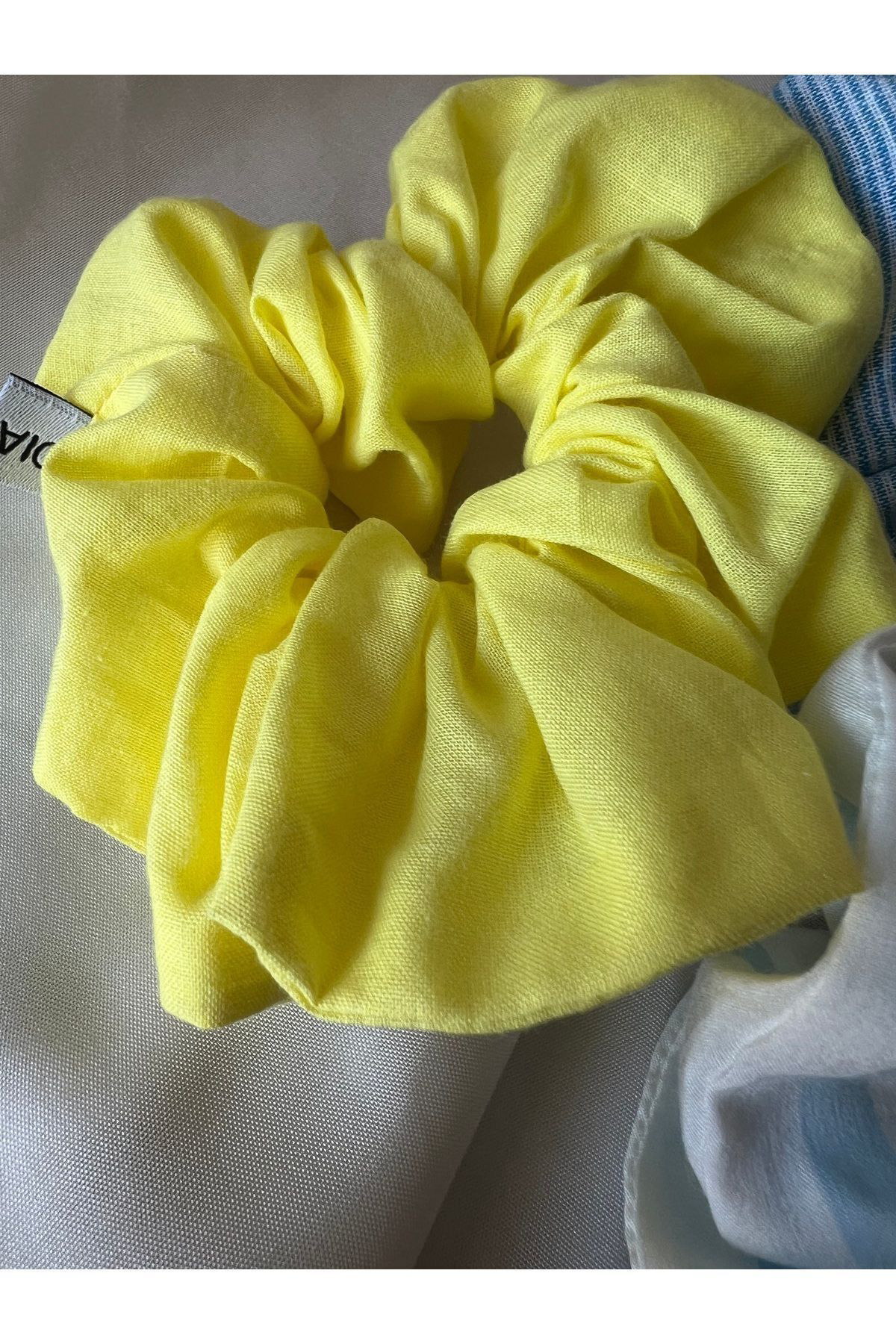 Şeker Pembe Scrunchie Toka Lastik Simit