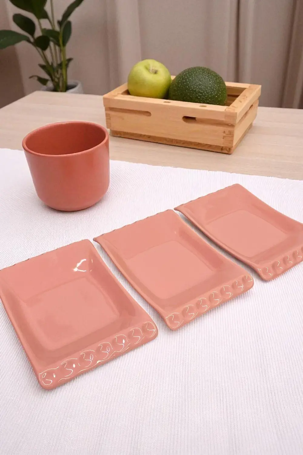 Selen Pembe Sunumluk Kayık Tabak 18 Cm 3 Adet