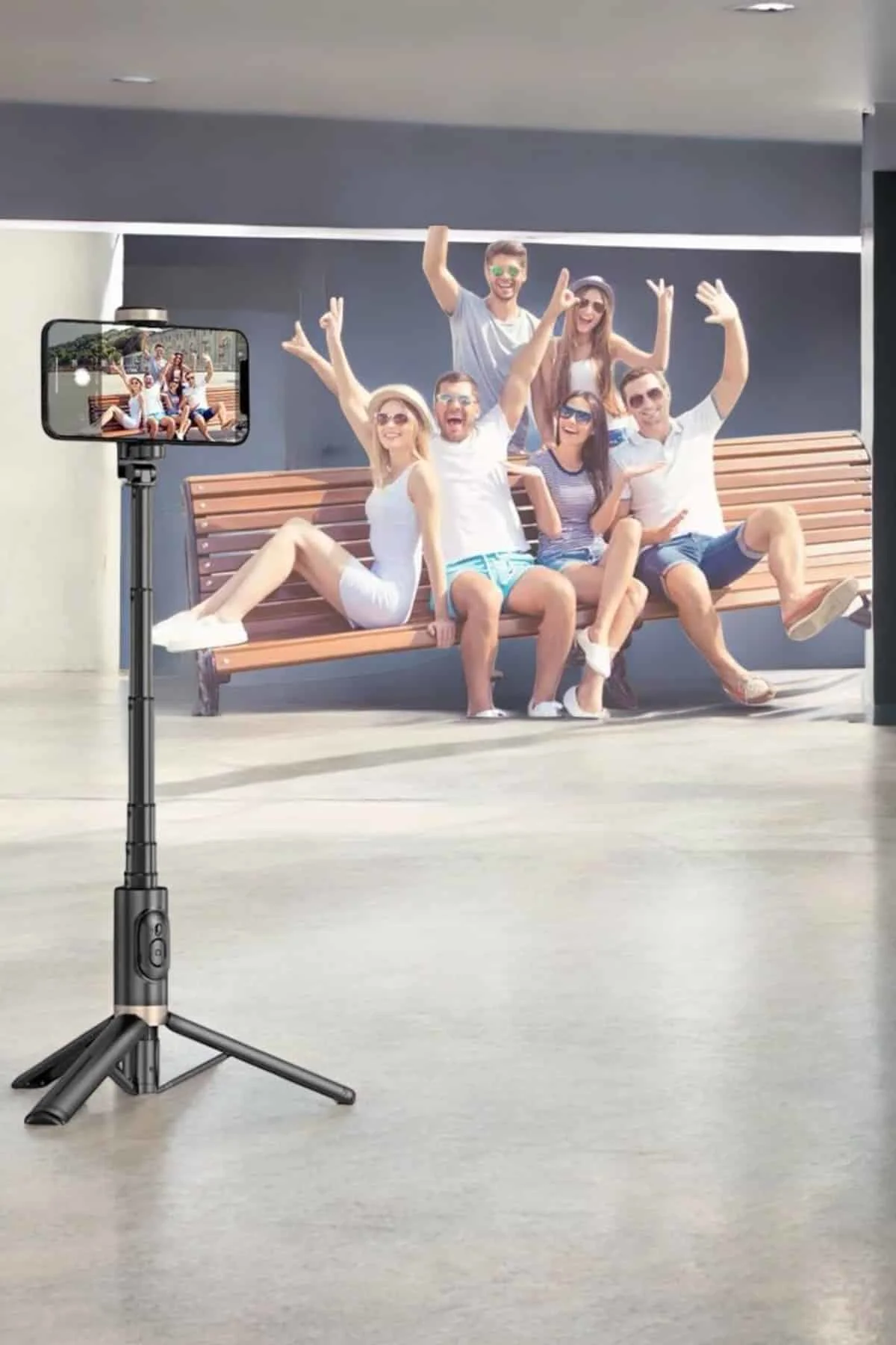 Selfie Çubuğu Tripod Kumandalı Telefon Tutucu Siyah Selfie Çubuğu Tripod Kumandalı Telefon Tutucu Siyah