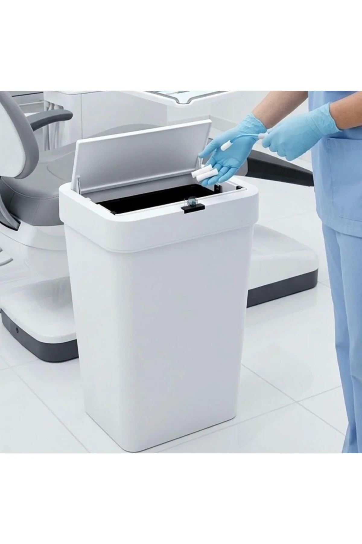 Sensörlü Çöp Kovası, Beyaz, Plastik, 50 Litre, Otomatik Kapanan, Dokunmatik Düğmeli, Ev ve O