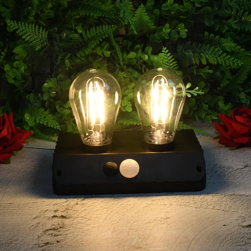 Sensörlü Solar İkili LED Ampul Lamba - Çift Başlıklı - Güneş Enerjili Aydınlatma Sensörlü Solar İkili LED Ampul Lamba - Çift Başlıklı - Güneş Enerjili Aydınlatma
