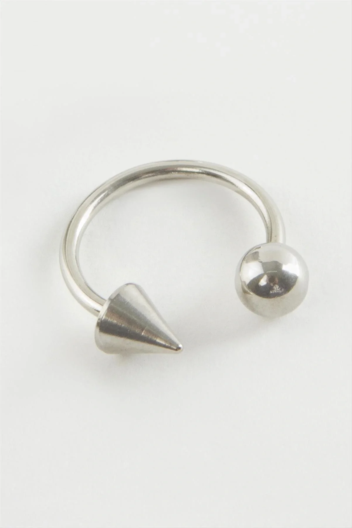 Septum Çelik Piercing 1 Adet