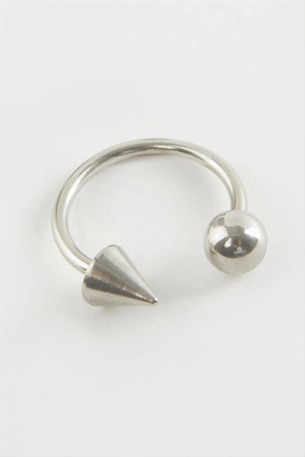 Septum Çelik Piercing 1 Adet