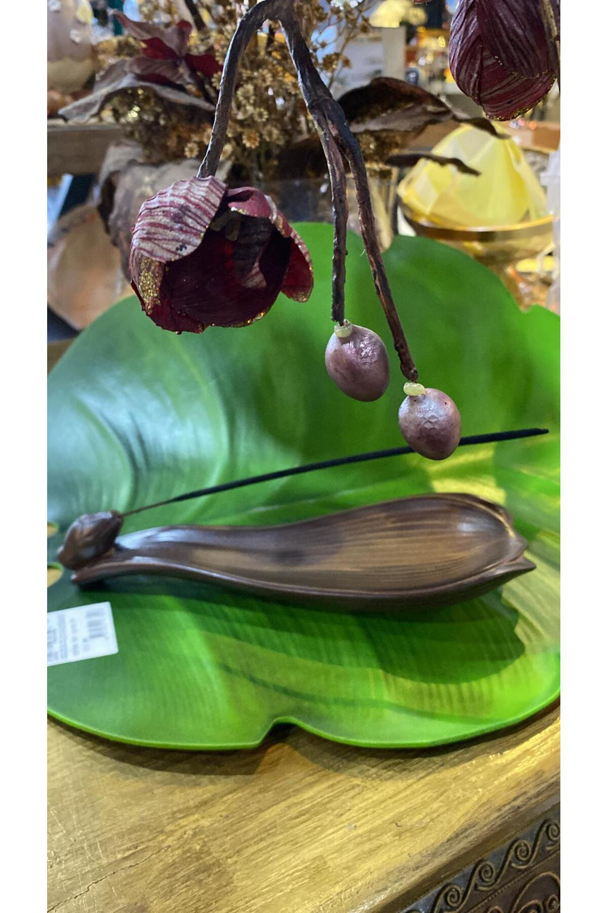 Elif Aksesuar Seramik Yaprak Model Tütsü Kayığı 2