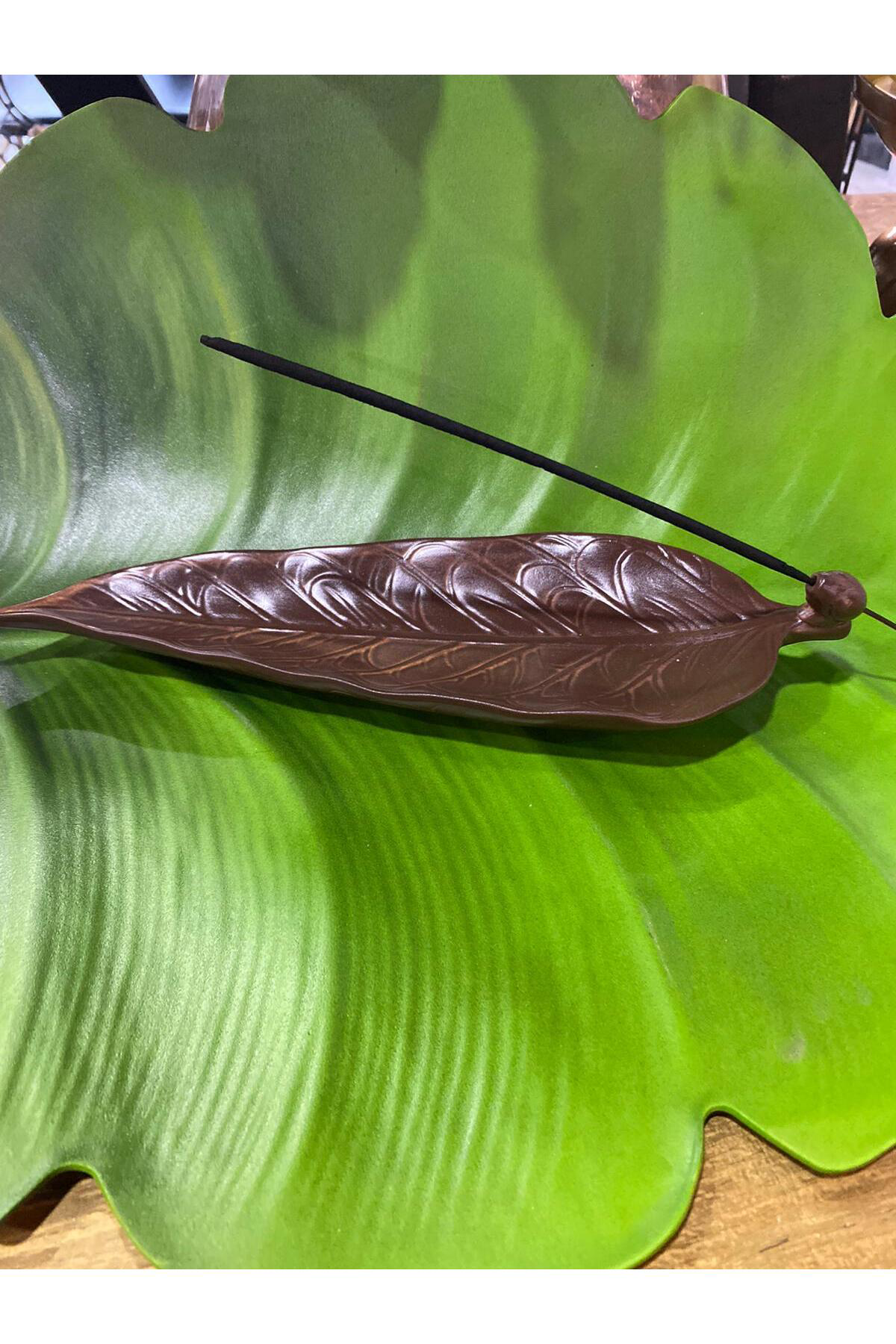 Elif Aksesuar Seramik Yaprak Model Tütsü Kayığı