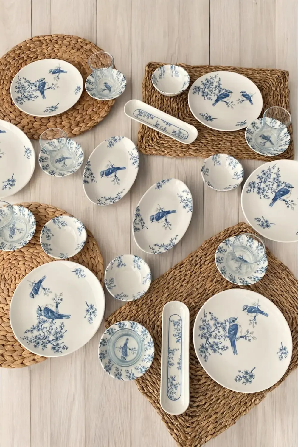 Serenat 26 Parça 6 Kişilik Porselen Kahvaltı Takımı