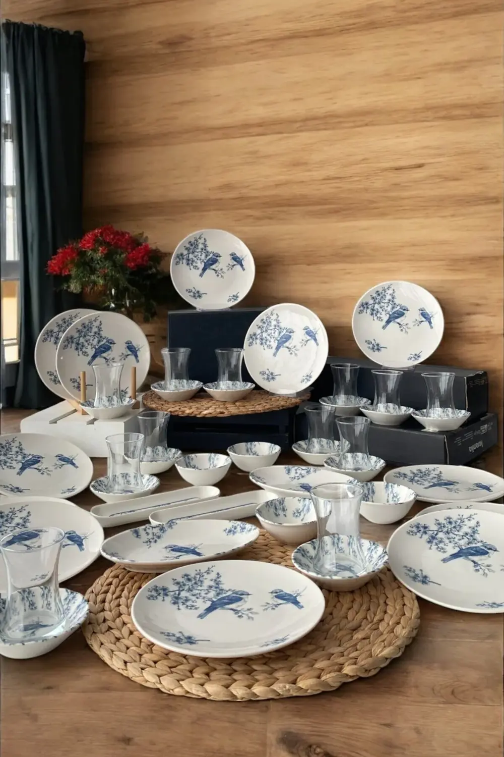 Serenat 44 Parça 12 Kişilik Porselen Kahvaltı Takımı