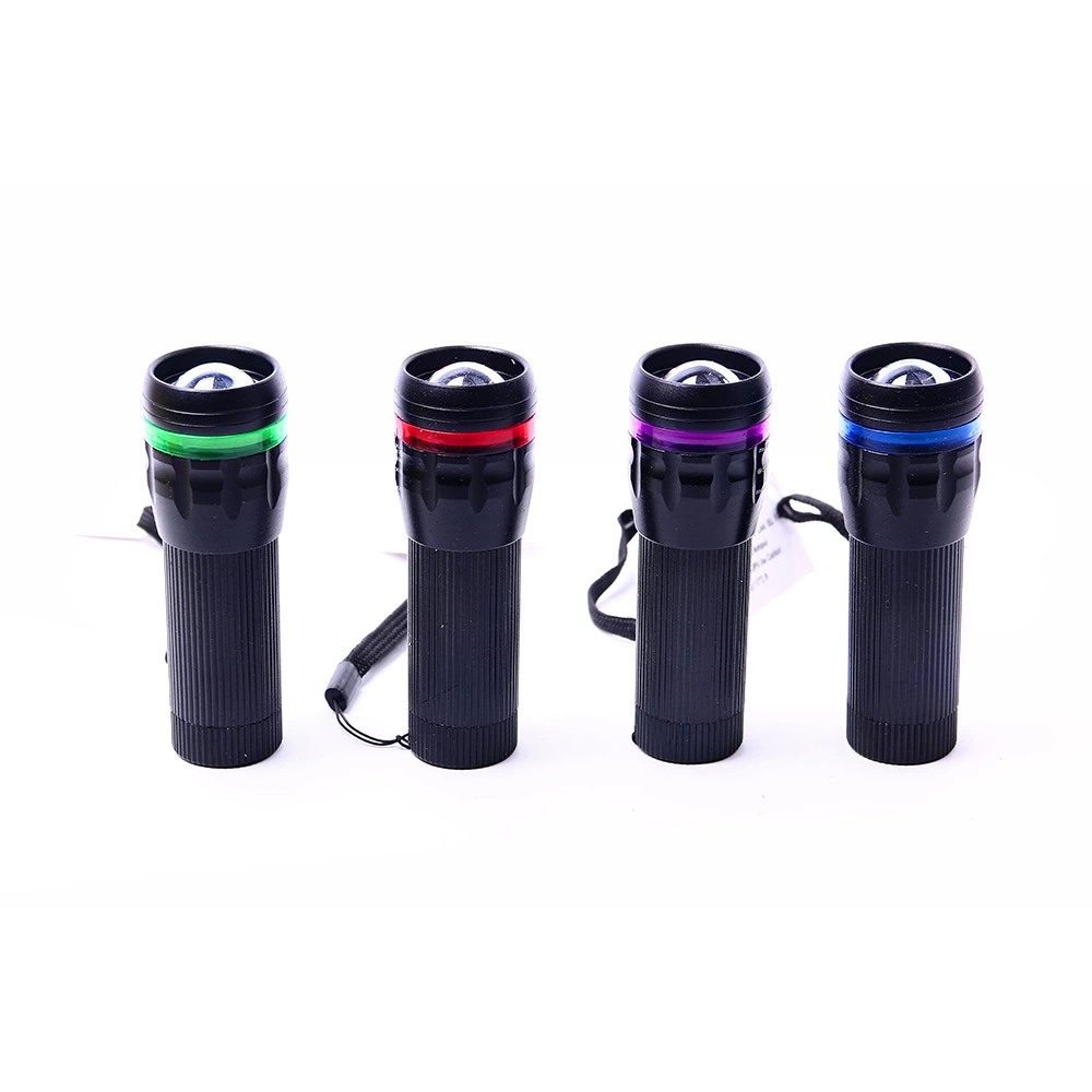 Şeritli Zoom Odaklı El Feneri Bigem Bm-310 Şeritli Zoom Odaklı El Feneri Bigem Bm-310