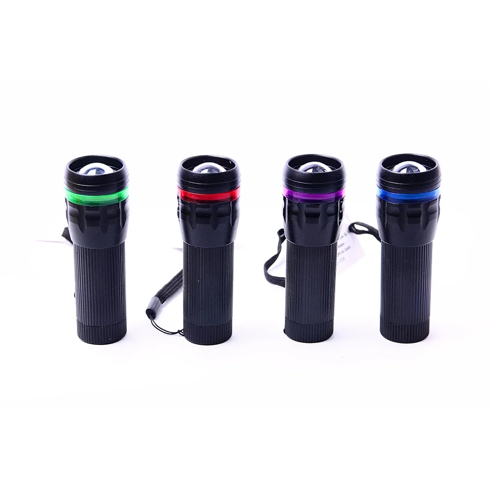 Şeritli Zoom Odaklı El Feneri Bigem Bm-310 Şeritli Zoom Odaklı El Feneri Bigem Bm-310