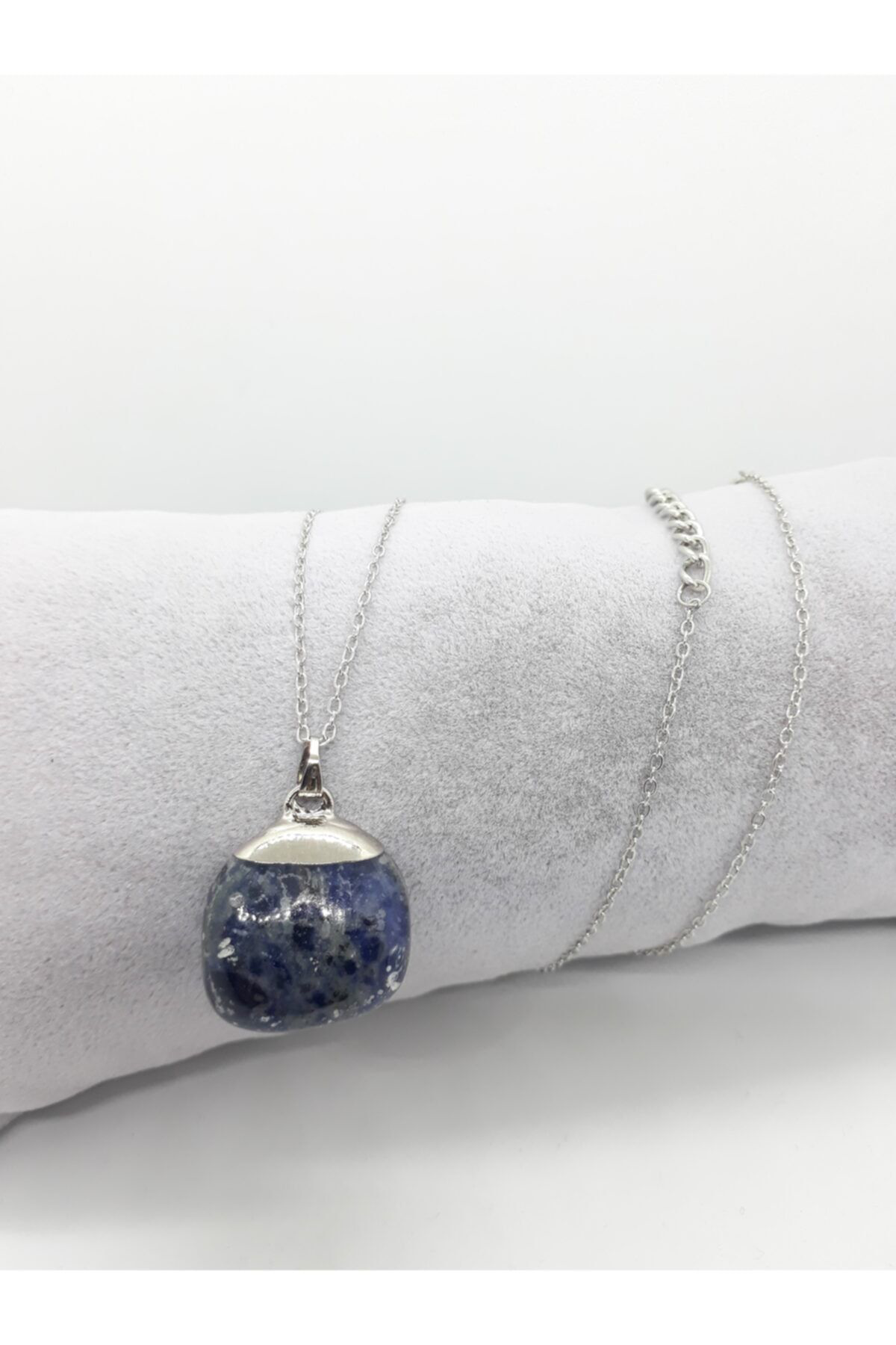 Sertifikalı Lapis Lazuli Doğal Taş Kolye Zincir Ve Ip Dahil Sertifikalı Lapis Lazuli Doğal Taş Kolye Zincir Ve Ip Dahil