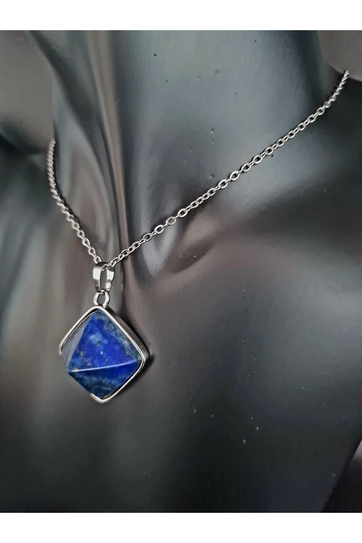Sertifikalı Lapis Lazuli Doğal Taş Kolye Piramit Özel Kesim Aaa K Sertifikalı Lapis Lazuli Doğal Taş Kolye Piramit Özel Kesim Aaa K