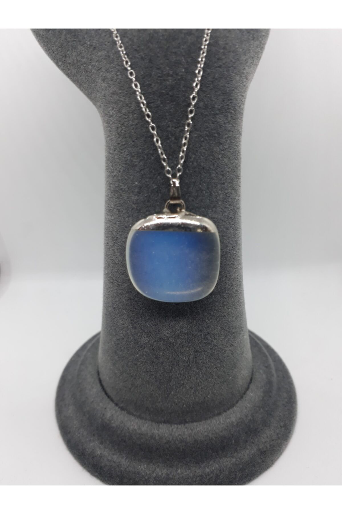 Sertifikalı Opal Taşı Doğal Taş Kolye (ZİNCİR VE İP DAHİL) Sertifikalı Opal Taşı Doğal Taş Kolye (ZİNCİR VE İP DAHİL)