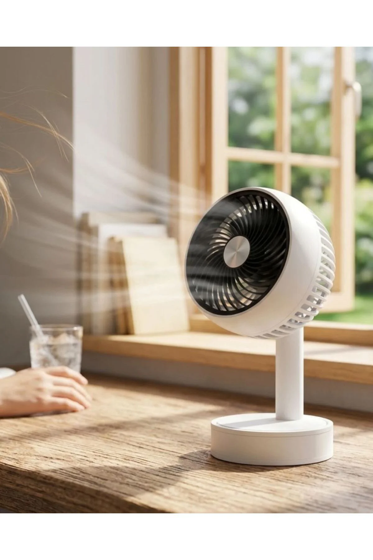 Sessiz Çalışan Şarjlı Mini Fan Masa Ve Araç Kullanımına Uygun