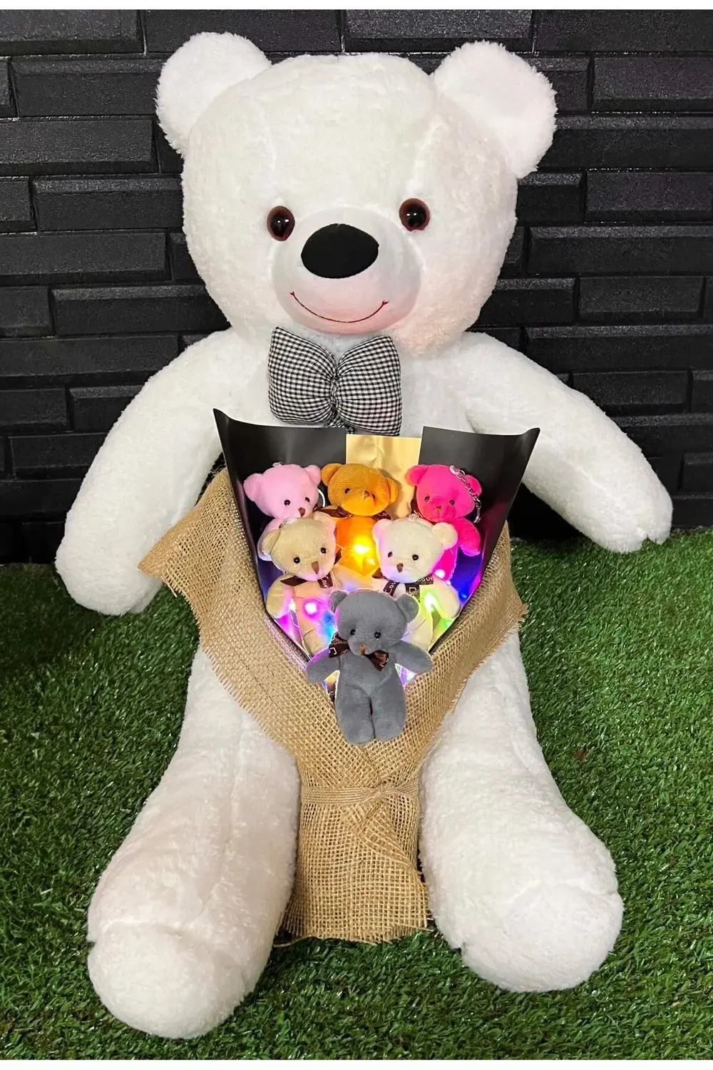 Sevgili Hediyelik 80cm Tatlı Beyaz Ayıcık ve Rengarenk Işıklı 6lı