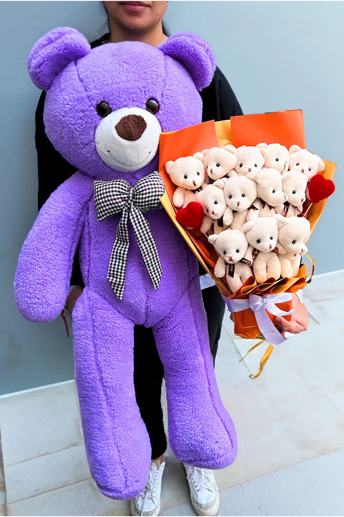 Sevgiliye 90cm Mor Ayıcık ve 12 Ayıcıklı Ayıcık Buketi Peluş Buke
