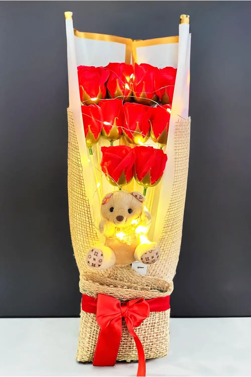 Sevgiliye Cicek Ayıcıklı Işıklı Kırmızı Gül Buketi Işıklı Çiçek S