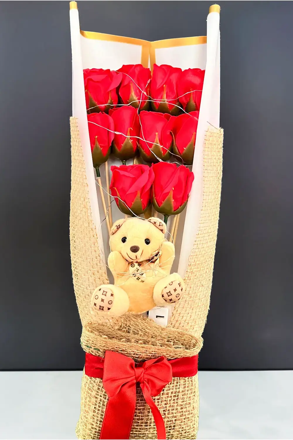Sevgiliye Cicek Ayıcıklı Işıklı Kırmızı Gül Buketi Işıklı Çiçek S