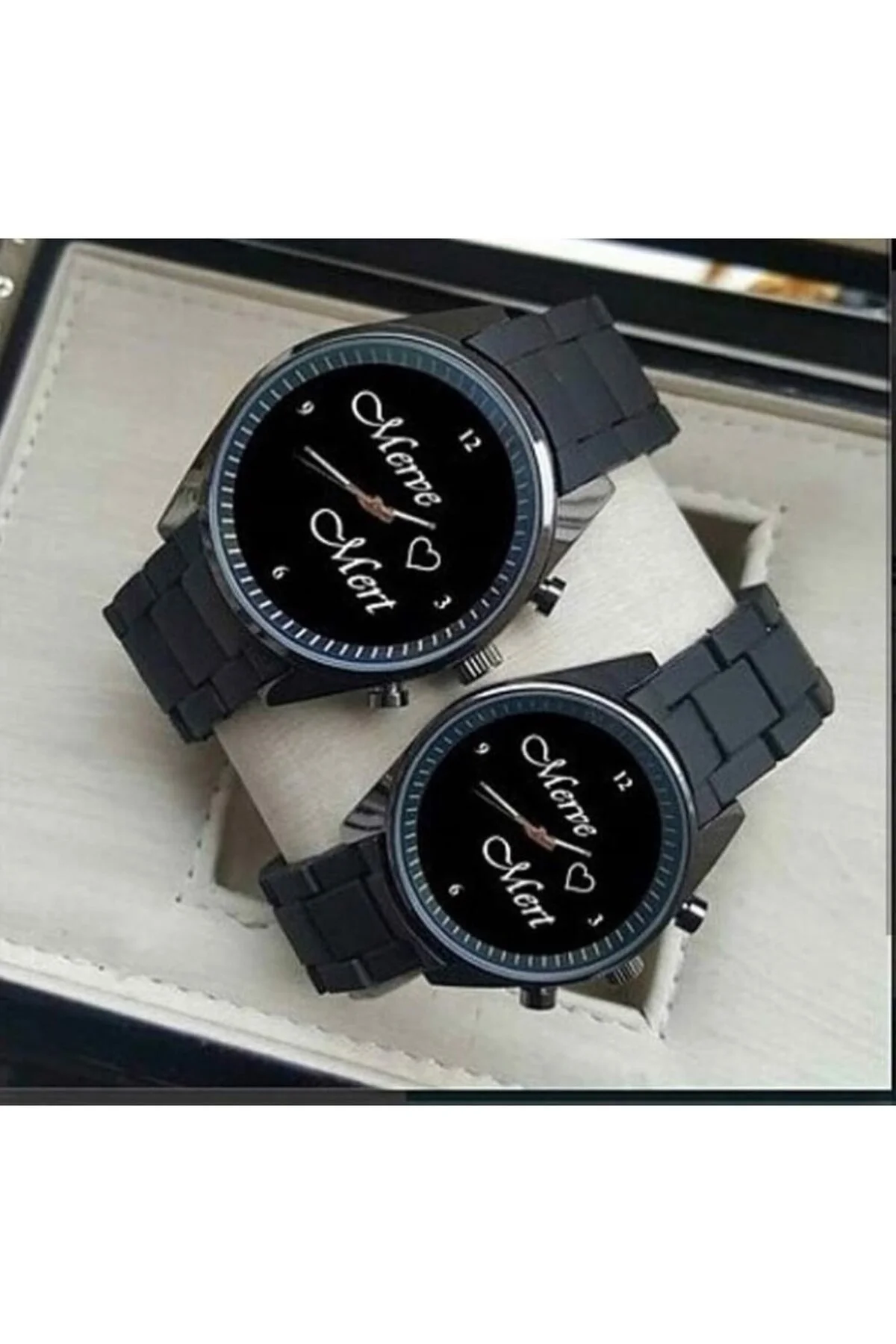 Sevgiliye Doğum Günü Hediyesi Çift Saat Kombini İsim Baskılı Kişi